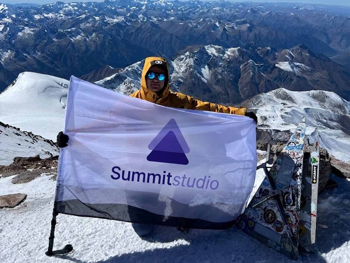Summit Studio na vrcholu